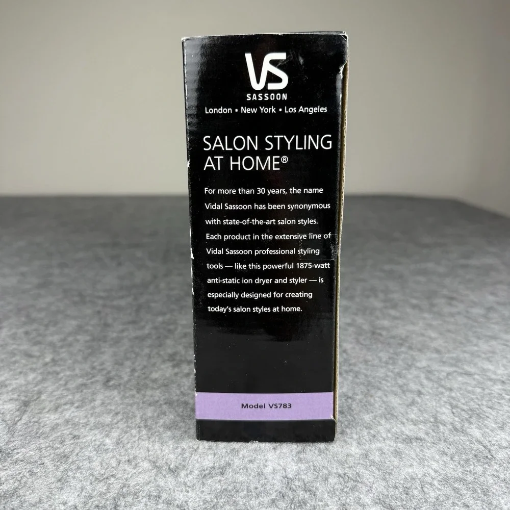 NEW Vidal Sassoon Fast Dry 1875 Ionic Dryer Styler Black Attachments VS783